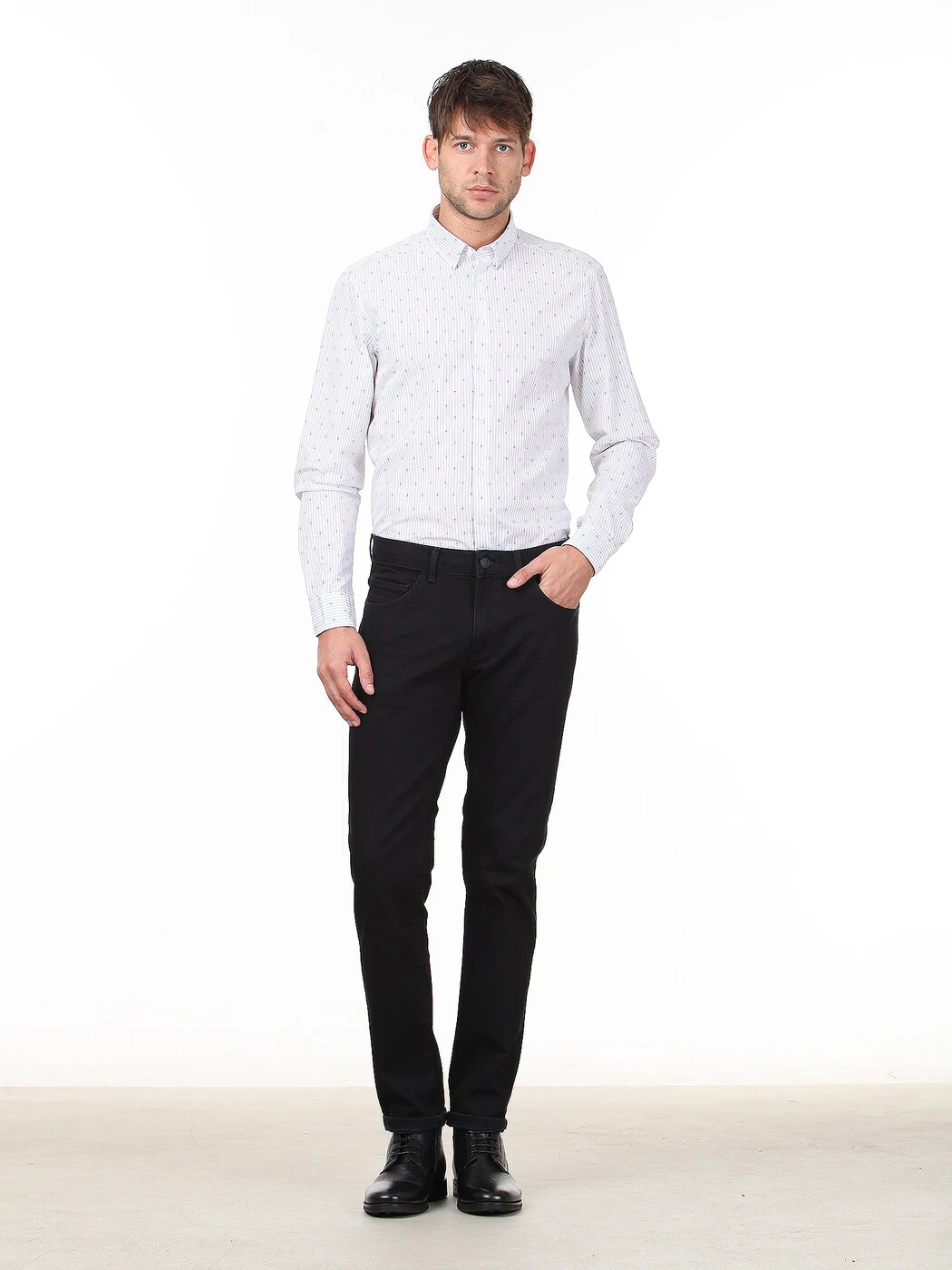 KİP - Siyah Slim Fit Denim Pamuk Karışımlı Pantolon KİP - Siyah Slim Fit Denim Pamuk Karışımlı Pantolon