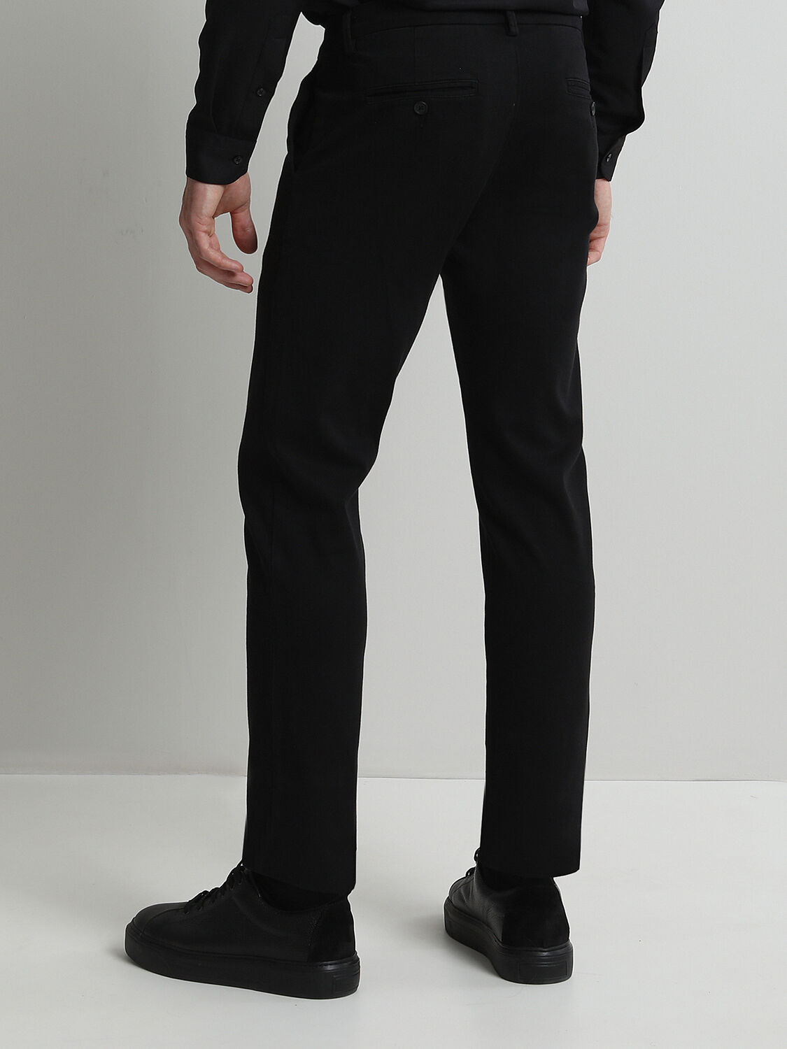 Siyah Dokuma Slim Fit Smart Casual Pamuk Karışımlı Pantolon