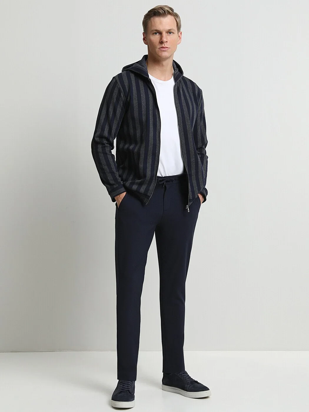 KİP - Lacivert Dokuma Fitted Fit Smart Casual Pantolon KİP - Lacivert Dokuma Fitted Fit Smart Casual Pantolon