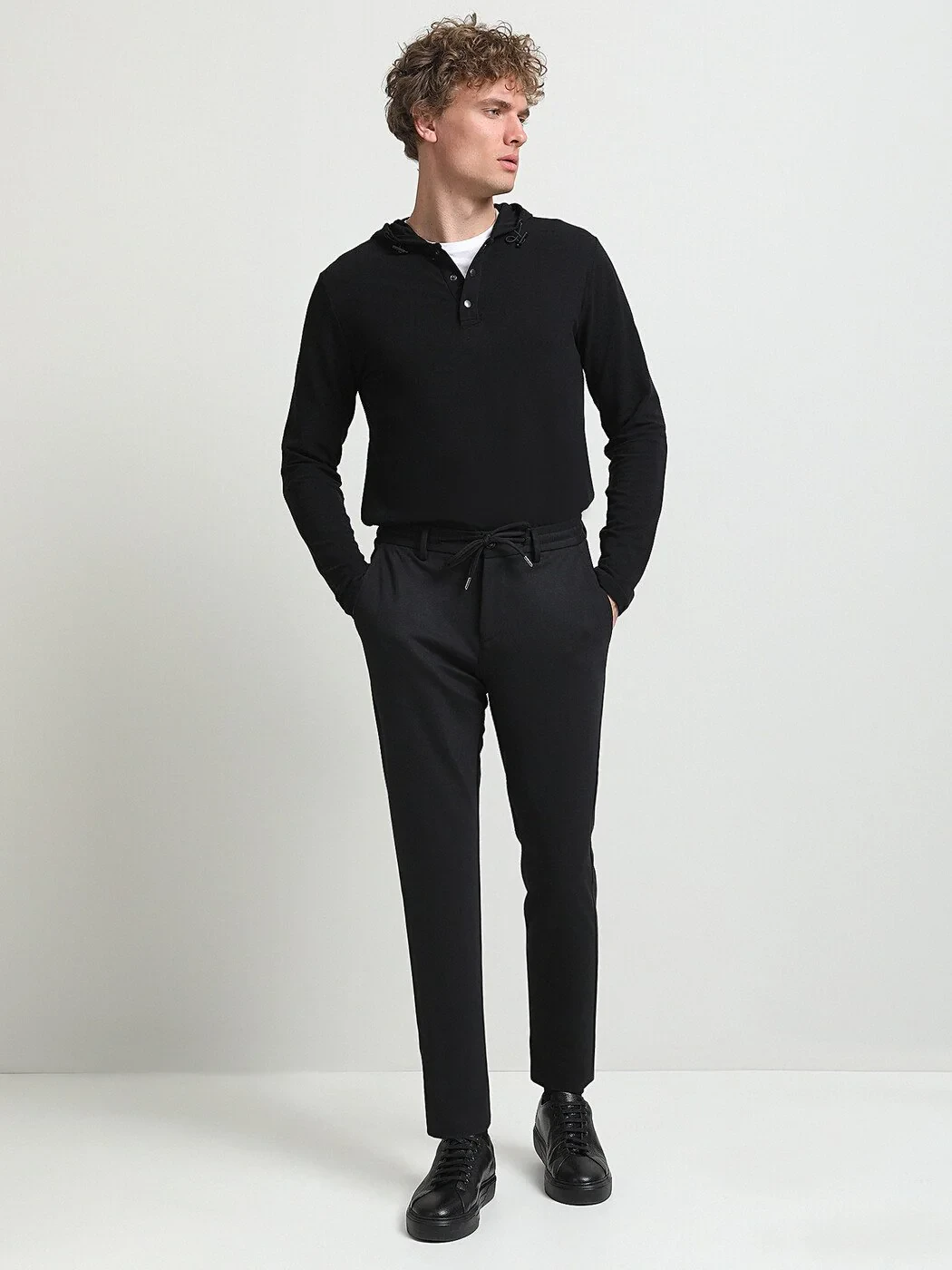 KİP - Siyah Dokuma Fitted Fit Smart Casual Pantolon KİP - Siyah Dokuma Fitted Fit Smart Casual Pantolon