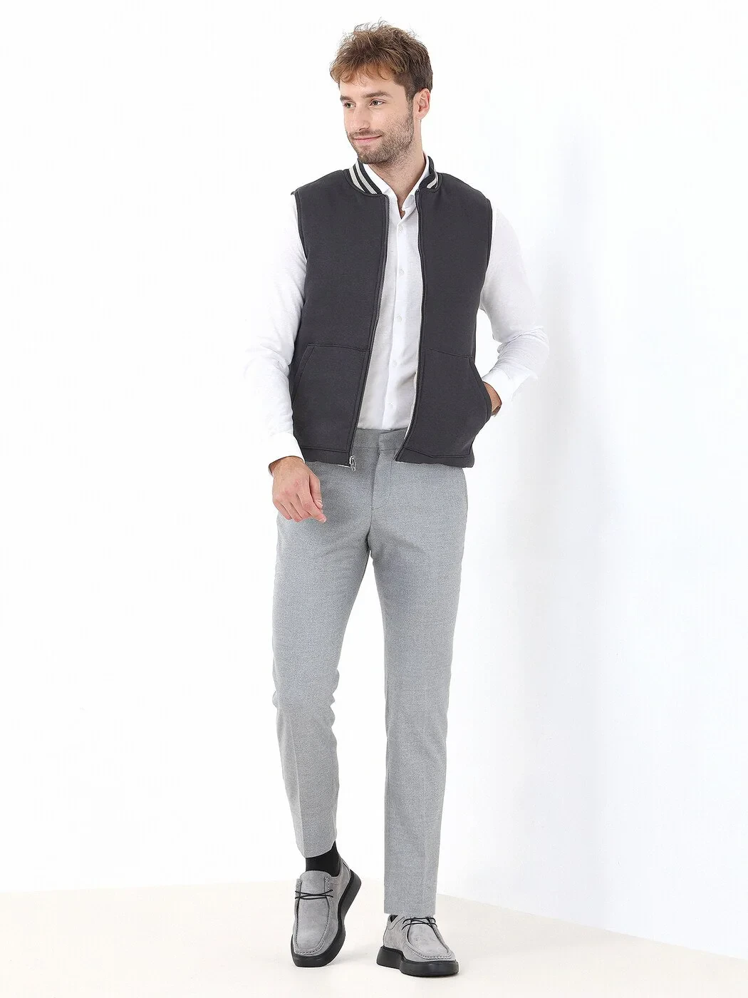 Beige Weaving Puffer Vest - 3