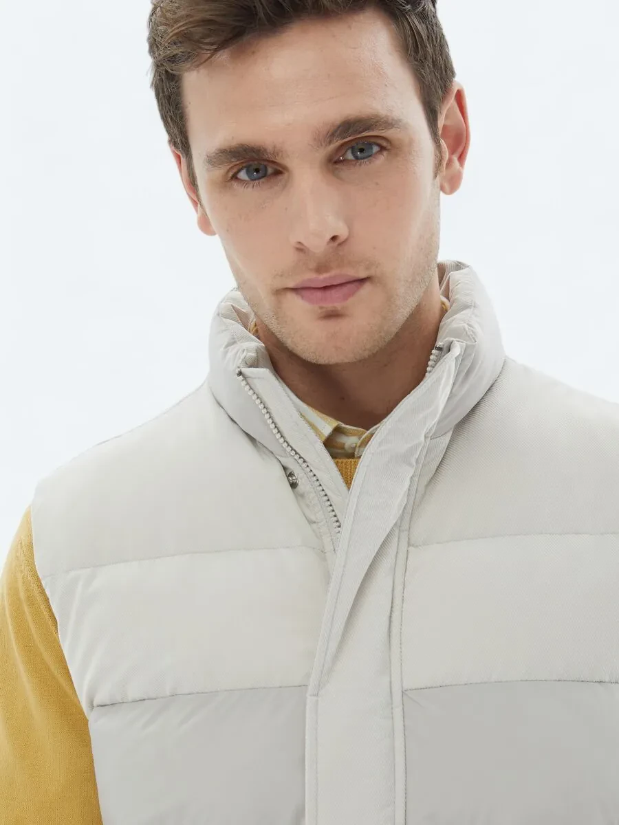 Beige Weaving Puffer Vest - 3