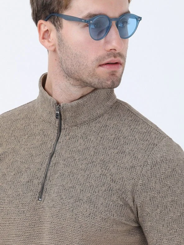Bej Dik Yaka Jakarlı Sweatshırt - 4