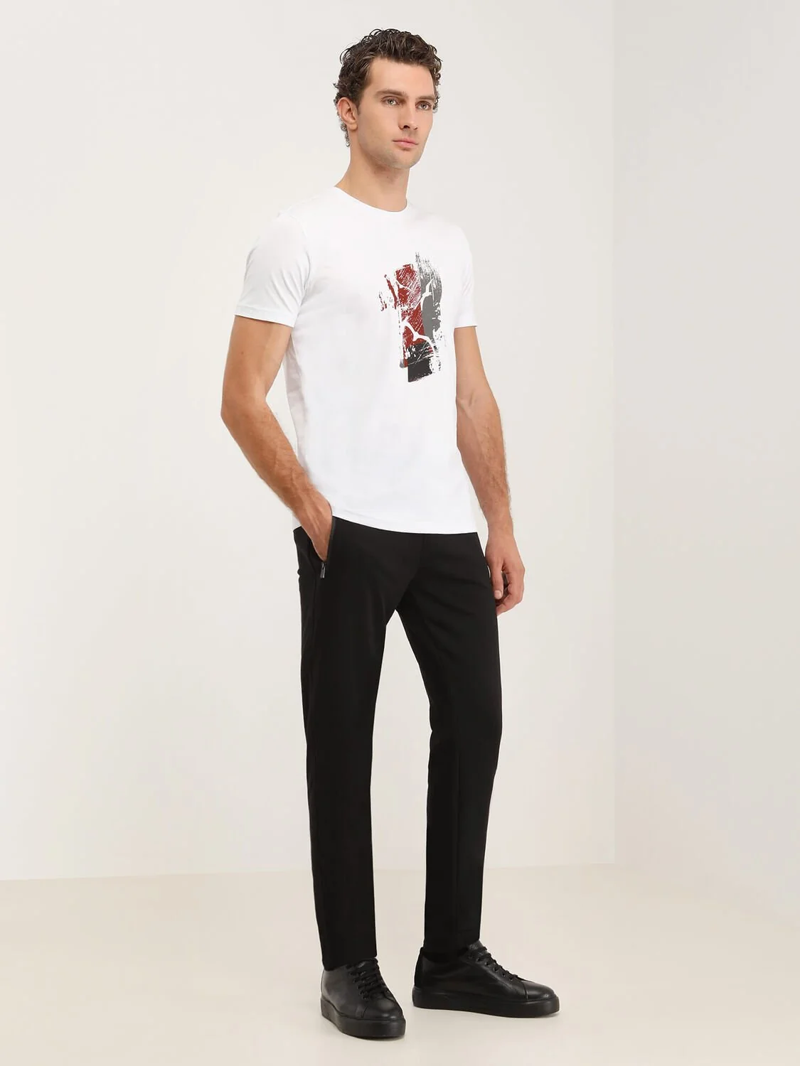 Beyaz Baskılı Bisiklet Yaka %100 Pamuk T-Shirt - 3