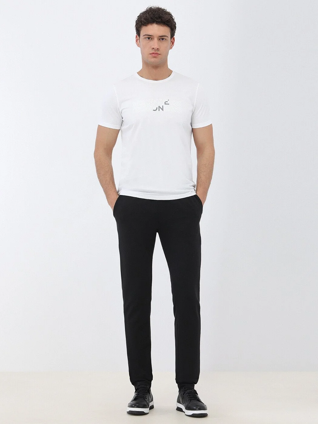 Beyaz Baskılı Bisiklet Yaka %100 Pamuk T-Shirt - 2