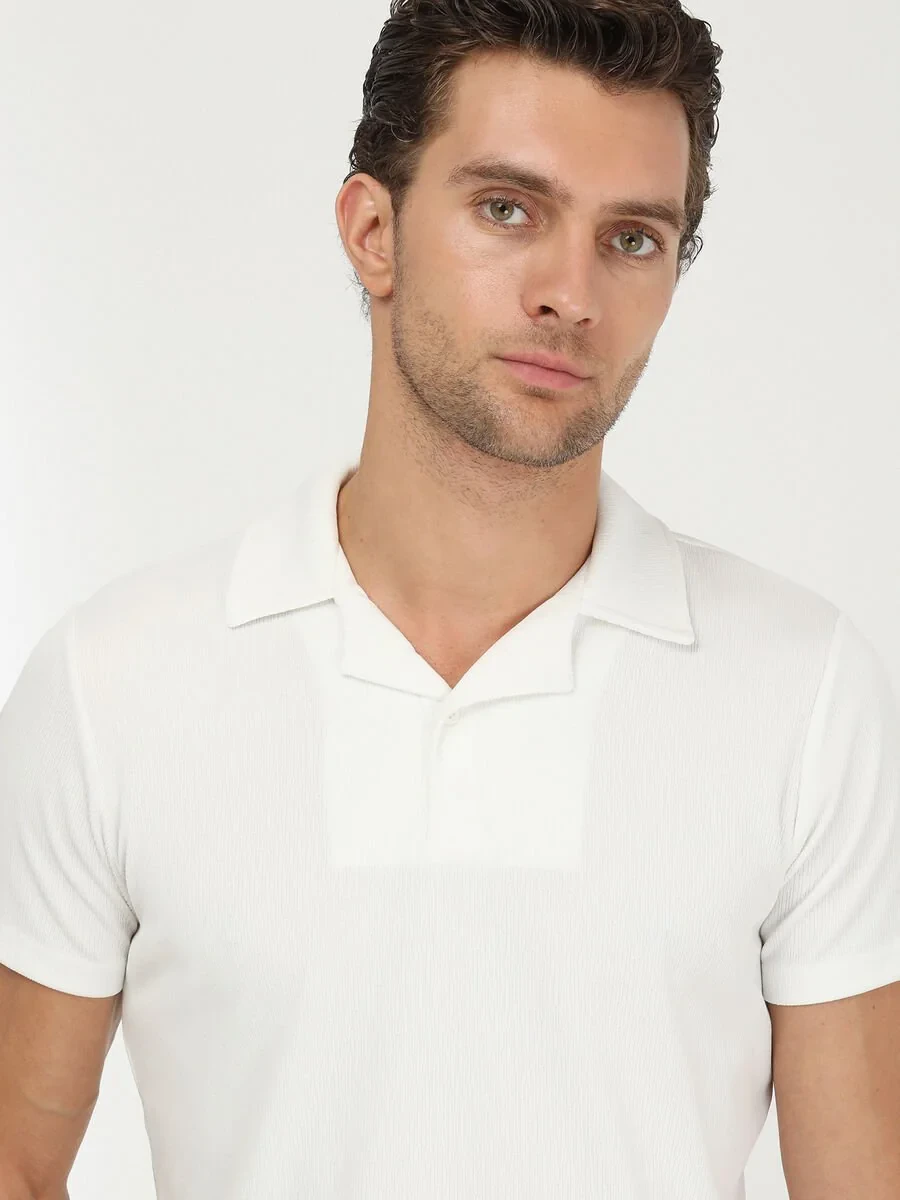 Beyaz Jakarlı Küba Yaka %100 Pamuk T-Shirt - 4