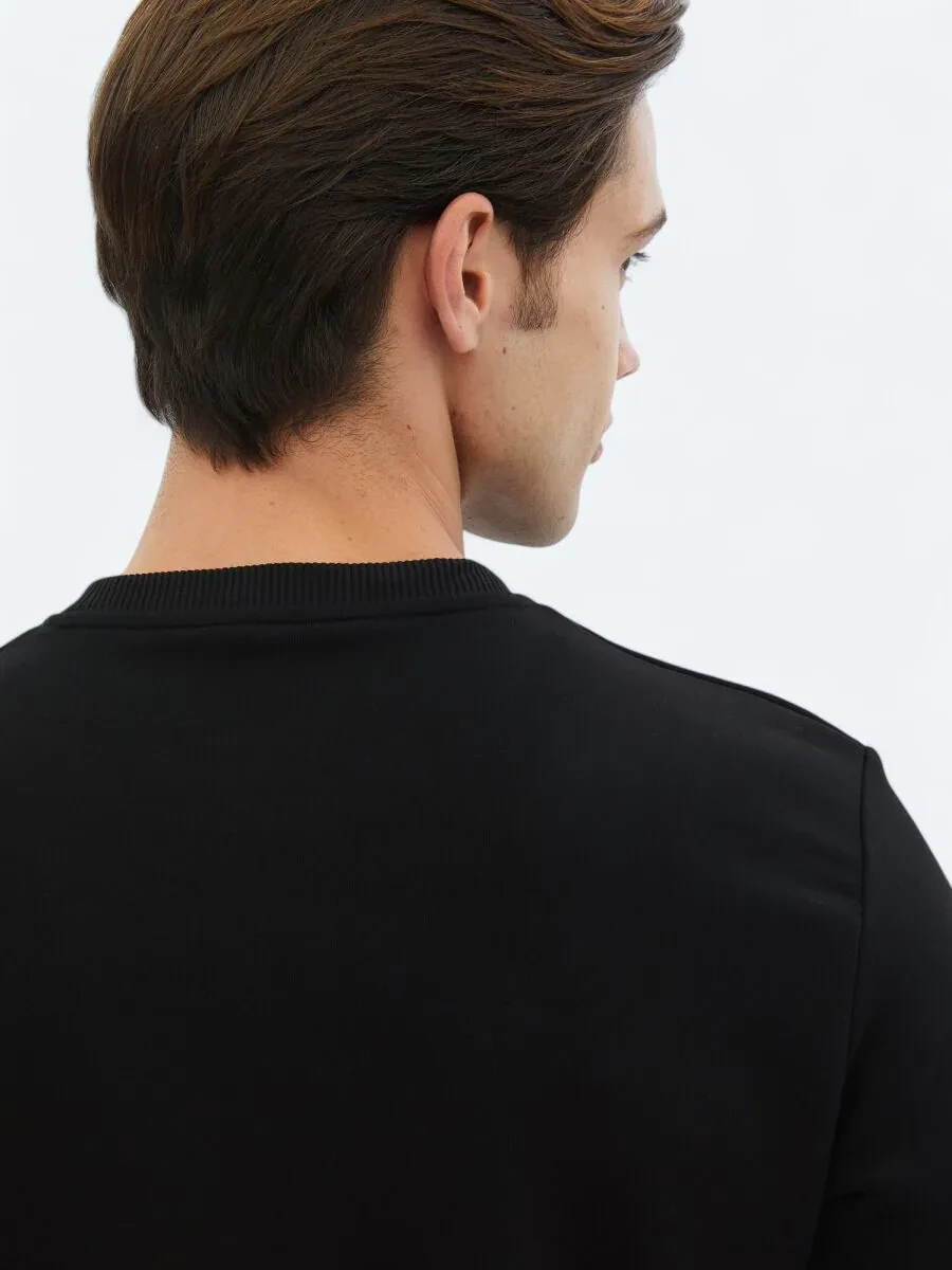 Black Crew Neck Printed Sweatshirt - 5