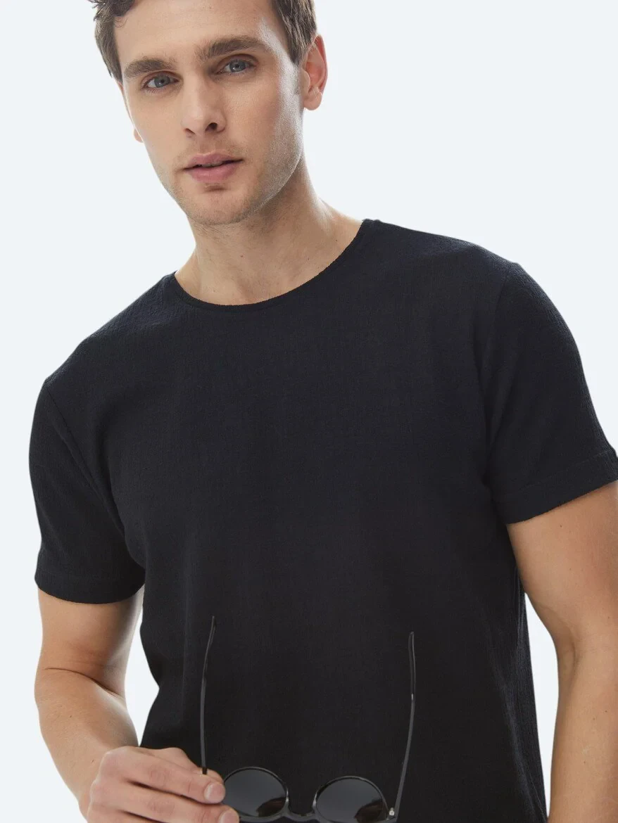 Black Jacquard Crew Neck Cotton Blended T-Shirt 