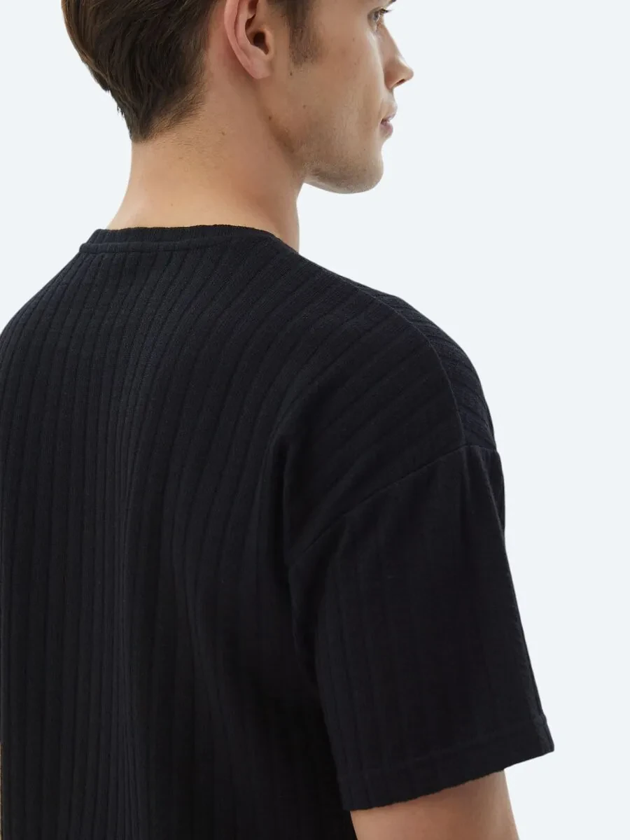 Black Jacquard Crew Neck Cotton Blended T-Shirt - 7