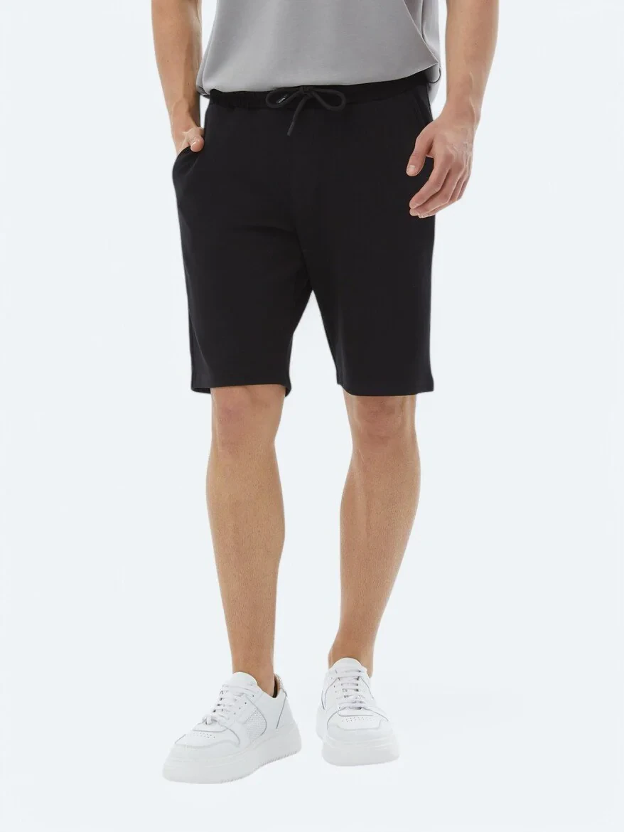 Black Knitting Jogging Fit Casual Bermuda - 2