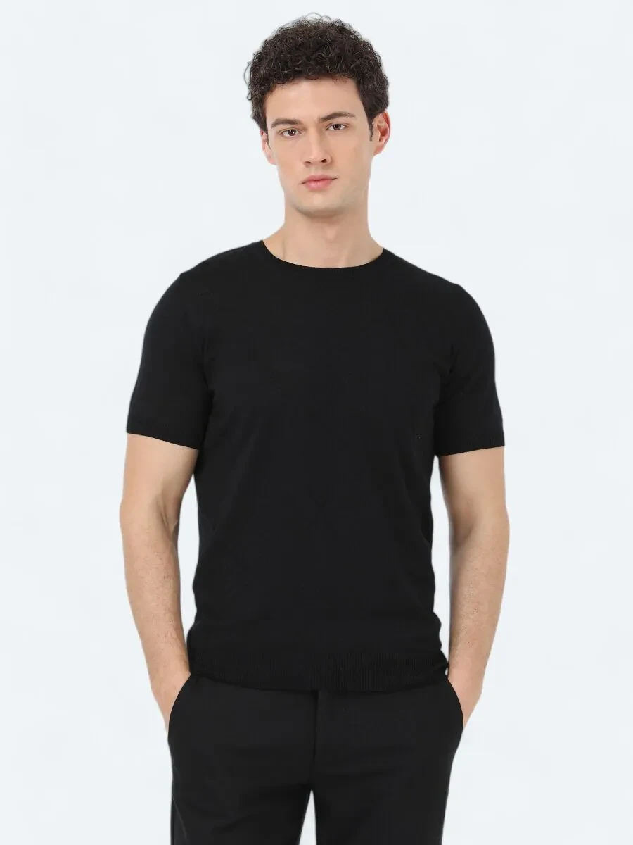 Black Knitwear - 1