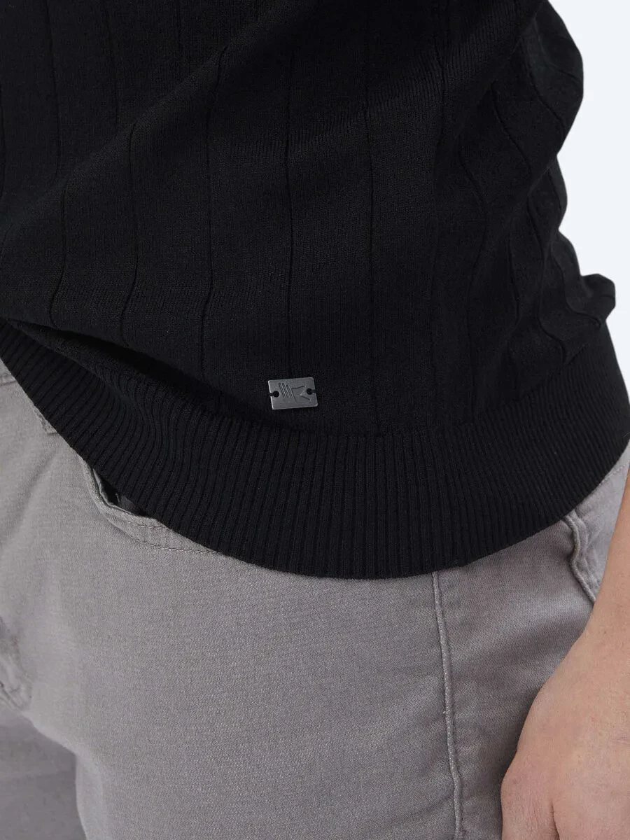 Black Knitwear - 7