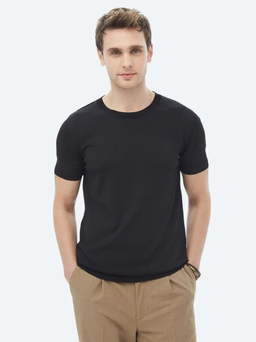 Black Knitwear - 1