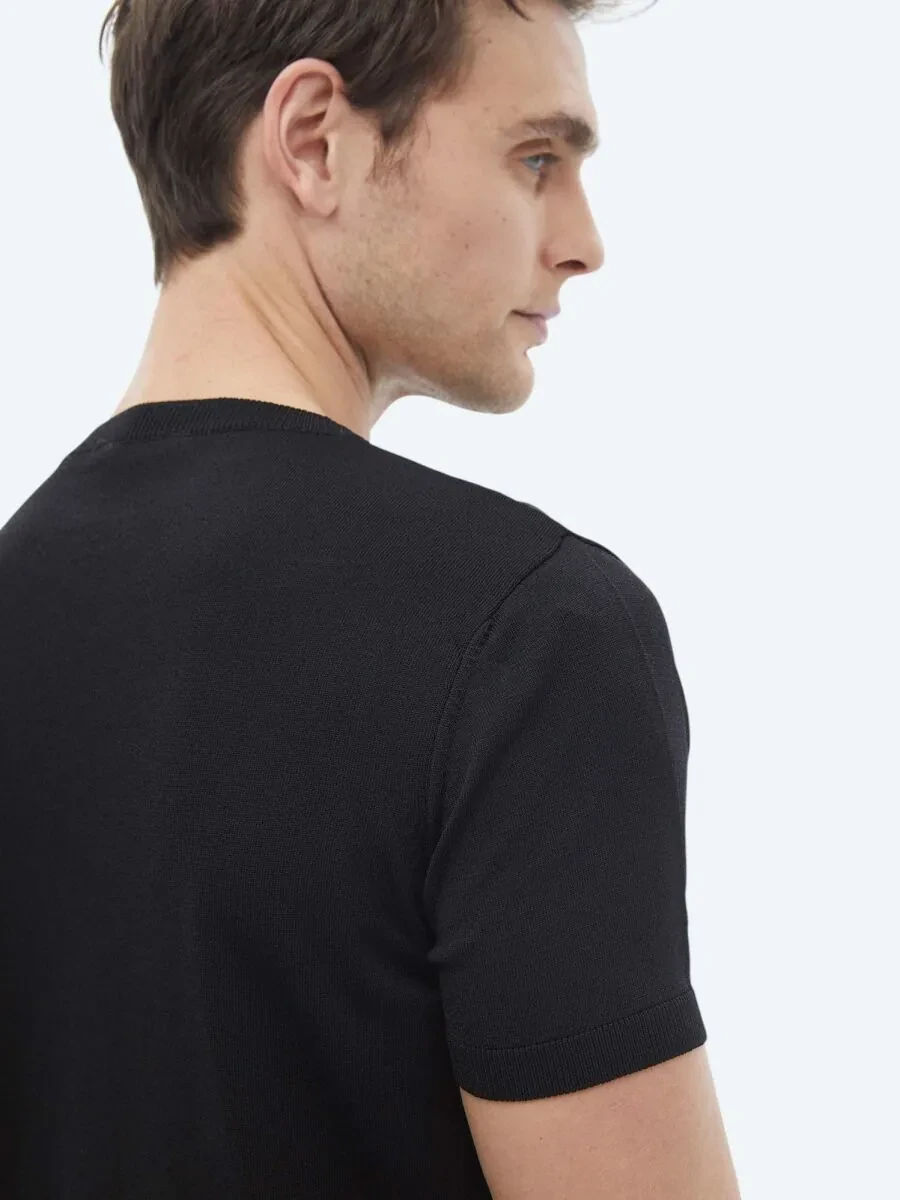 Black Knitwear - 6