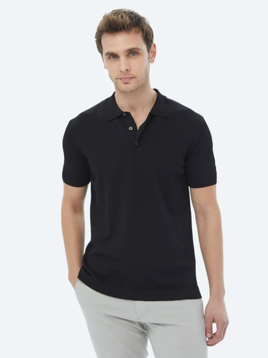 Black Knitwear - 1