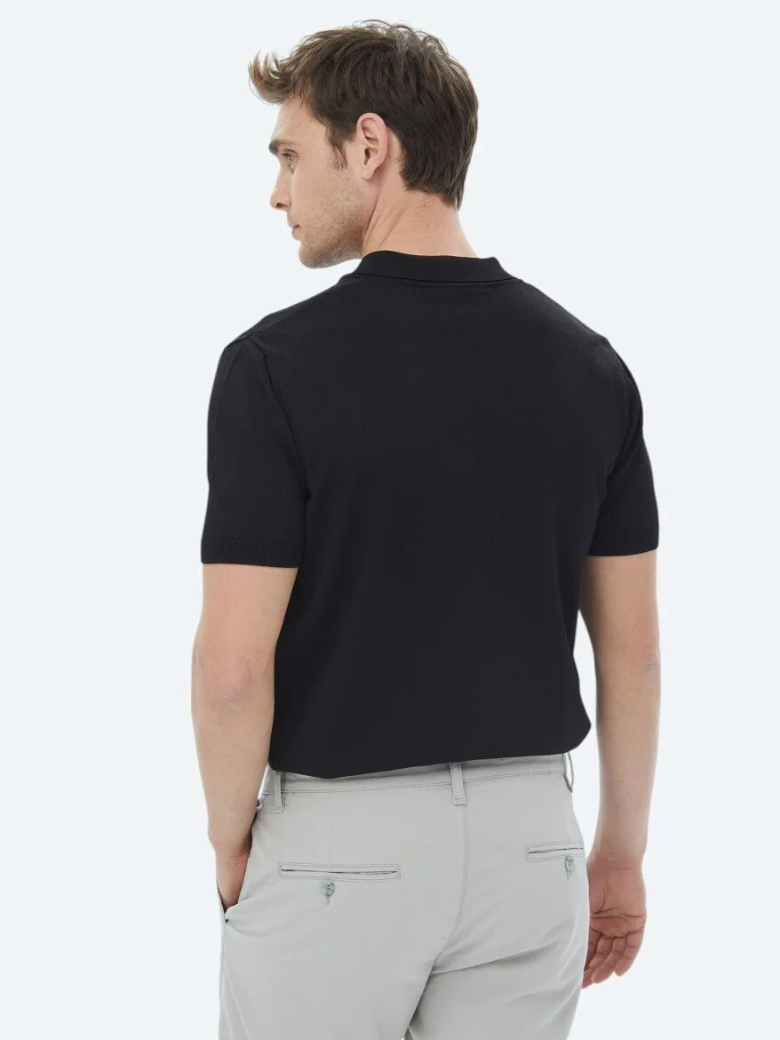 Black Knitwear - 10