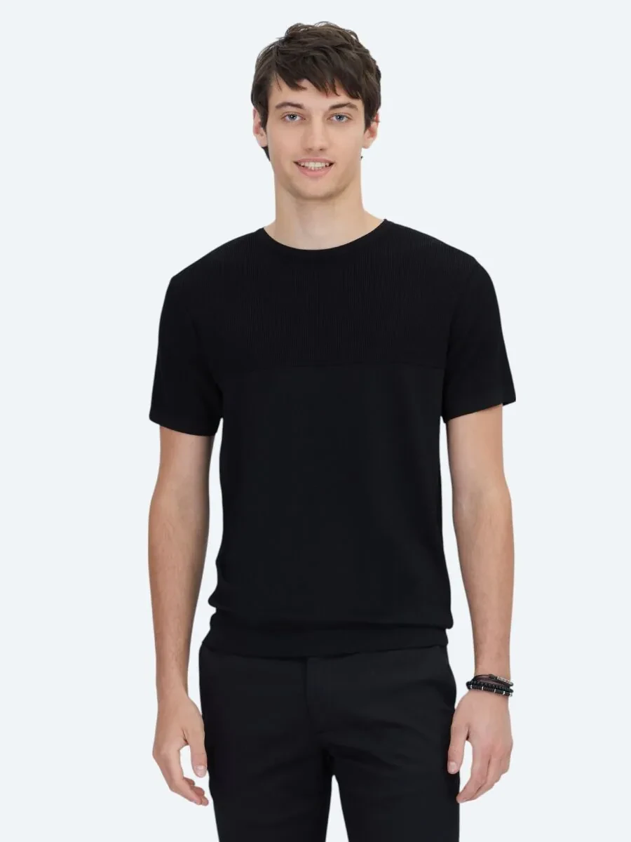Black Knitwear - 1