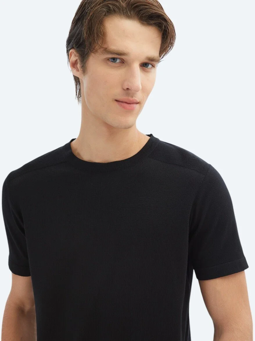 Black Knitwear - 3