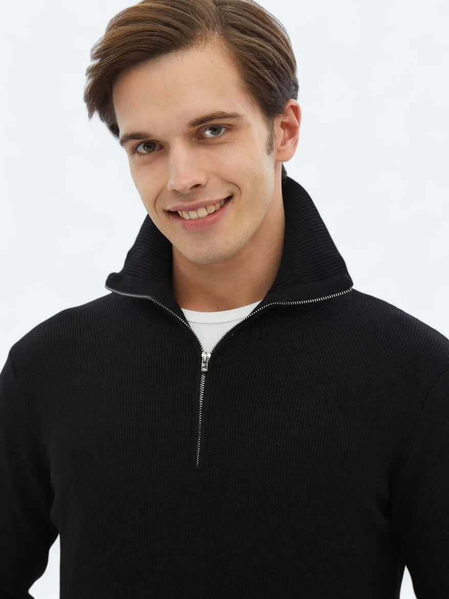 Black Knitwear Sweatshirt 