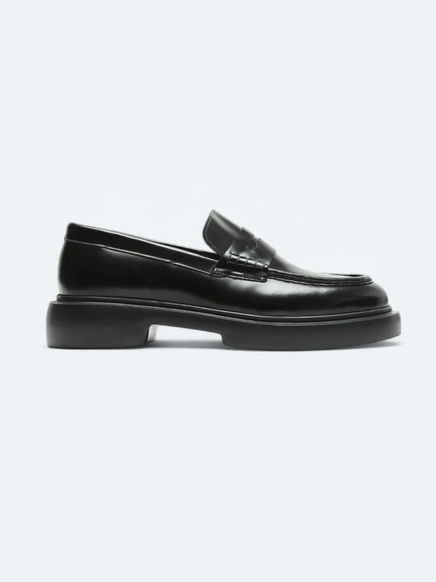 Black Loafer - 1