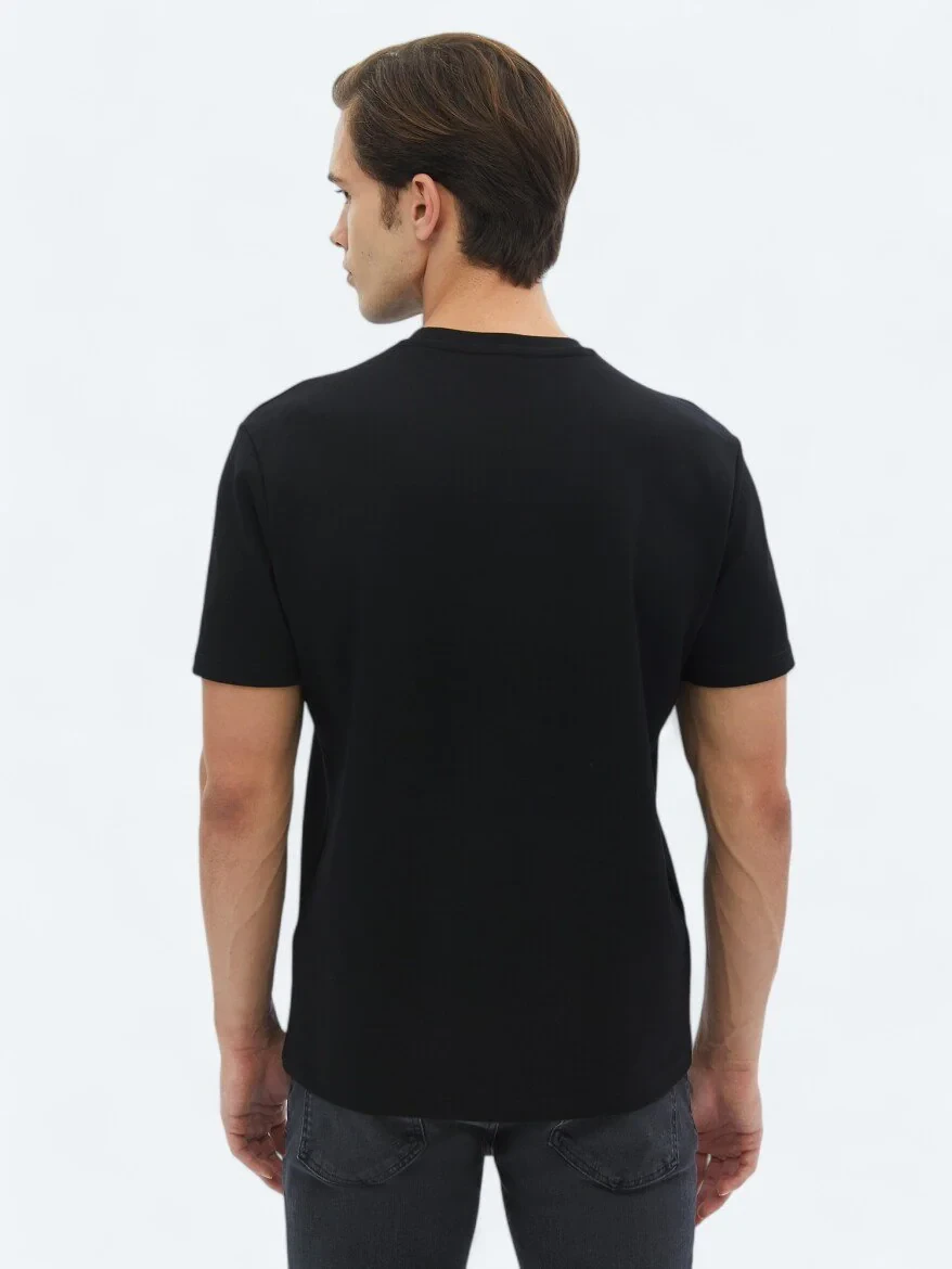 Black Plain Crew Neck T-Shirt - 5