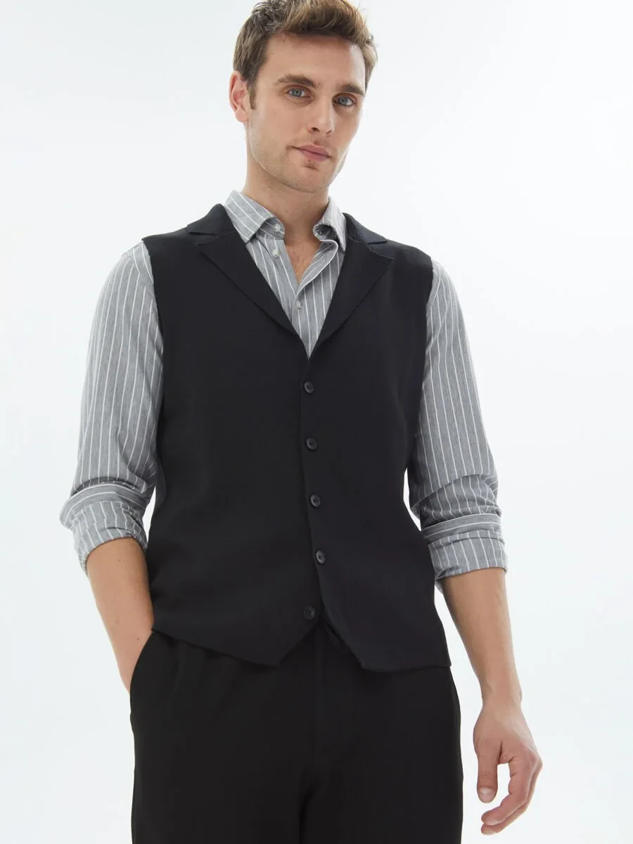 Black Plain Knitting Knit Vest - 3