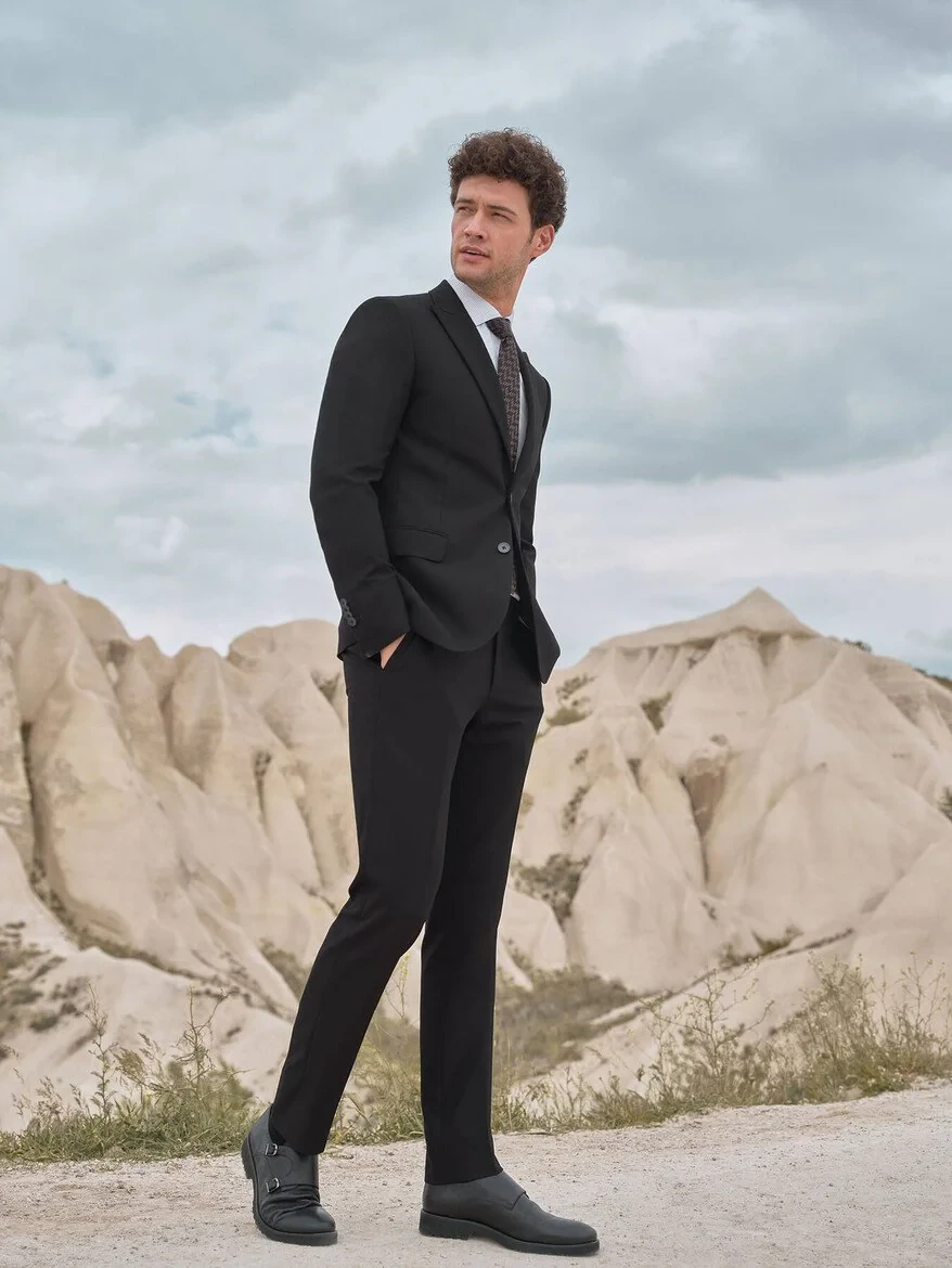 Black Plain Modern Fit Suit - 1