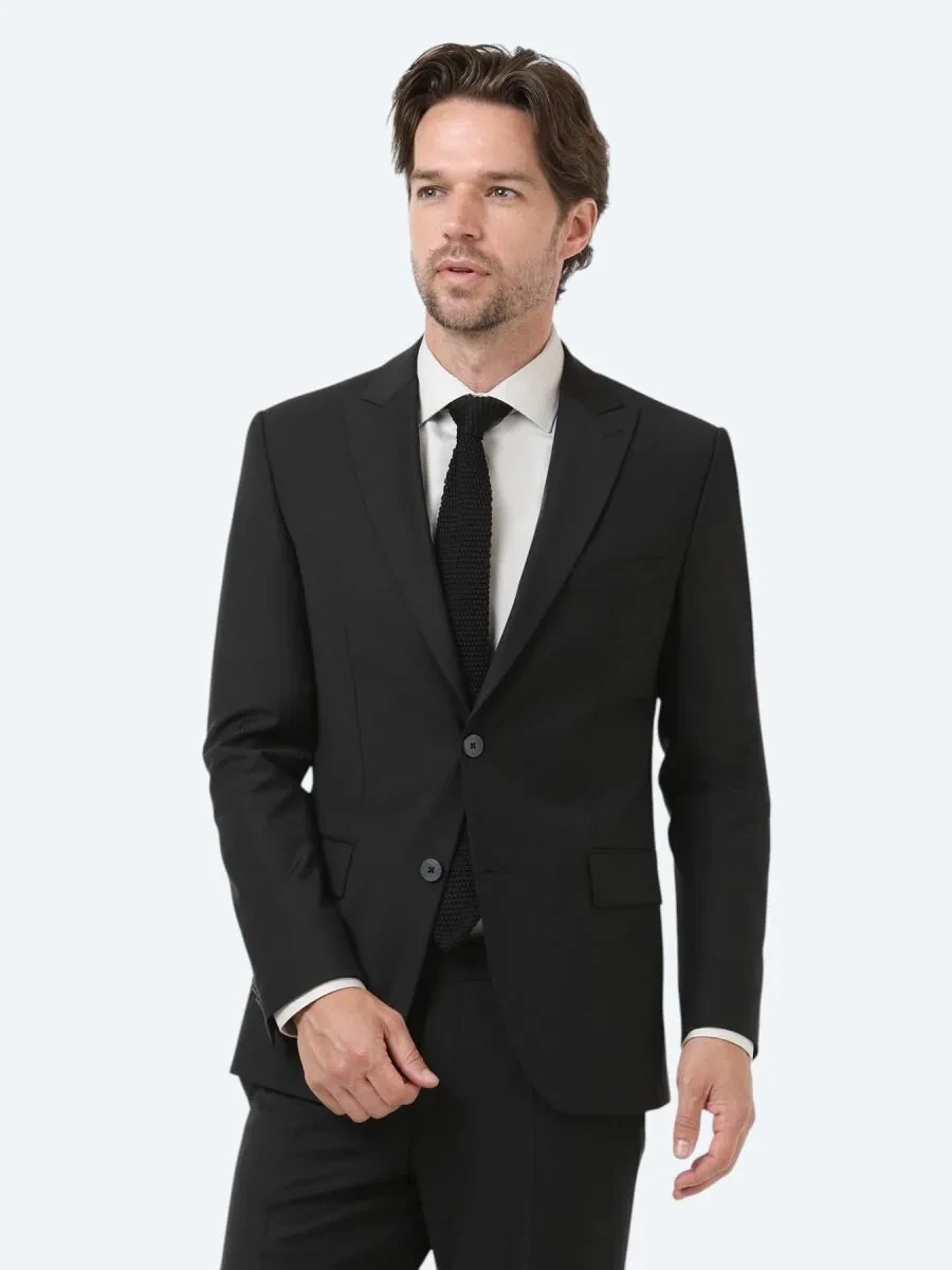 Black Plain Modern Fit Wool Blended Suit - 2
