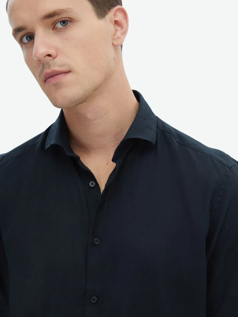 Black Plain Regular Fit Weaving Casual Cotton Blended Shirt - 3