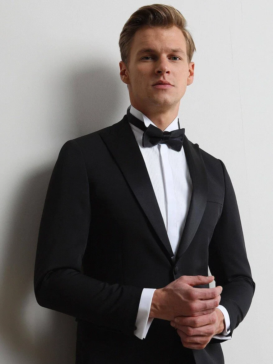 Black Plain Slim Fit Removable Double Breasted Weaving Tuxedo - 3