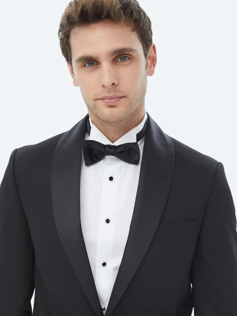 Black Plain Slim Fit Removable Shawl Collar Weaving Tuxedo - 4