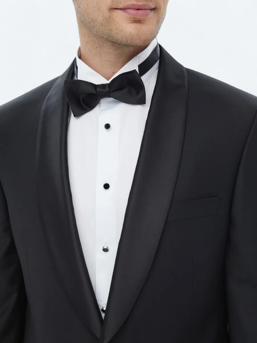 Black Plain Slim Fit Shawl Collar Weaving Tuxedo - 5