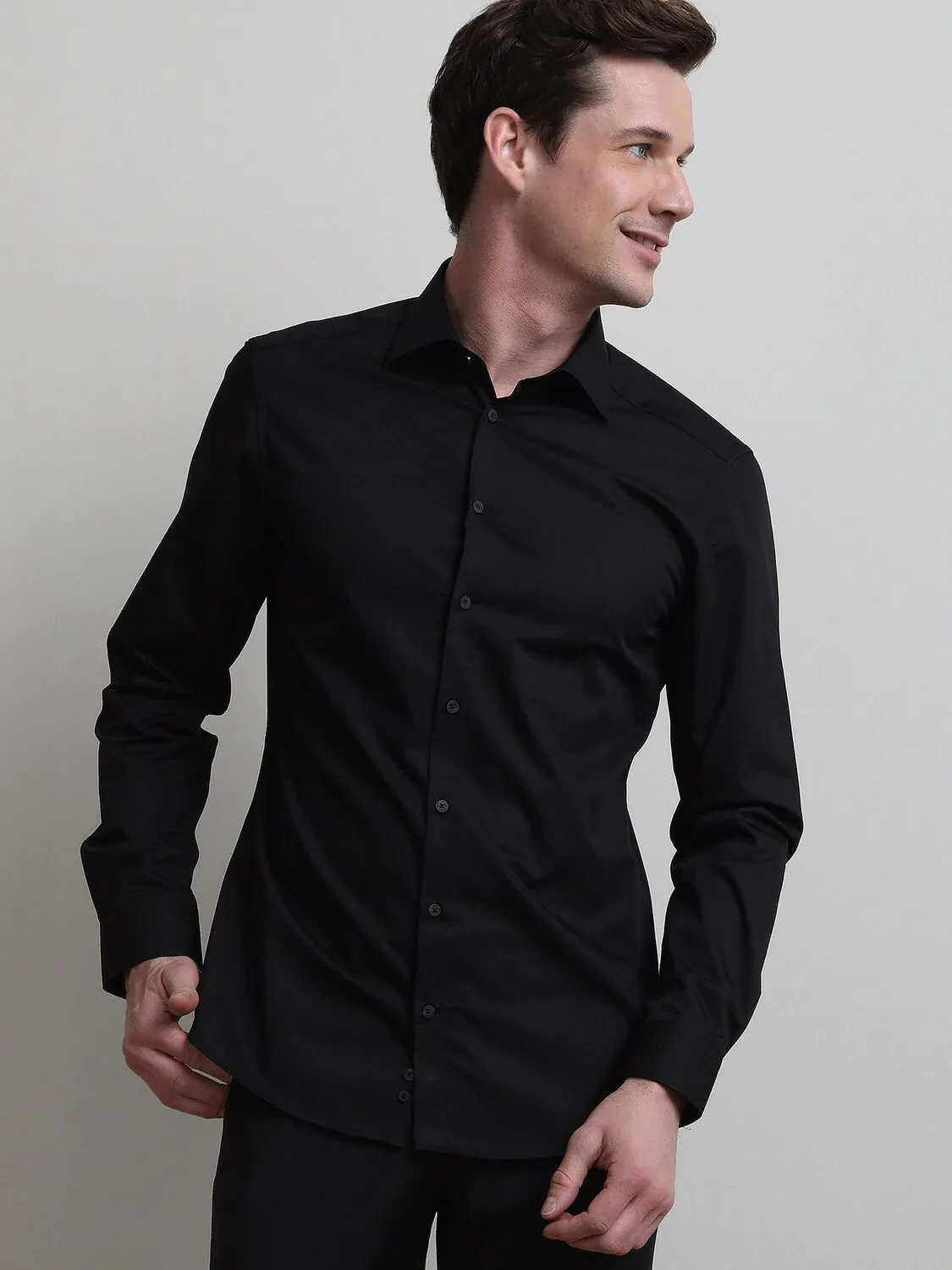 Black Plain Slim Fit Weaving Classical Cotton Blended Shirt - 1