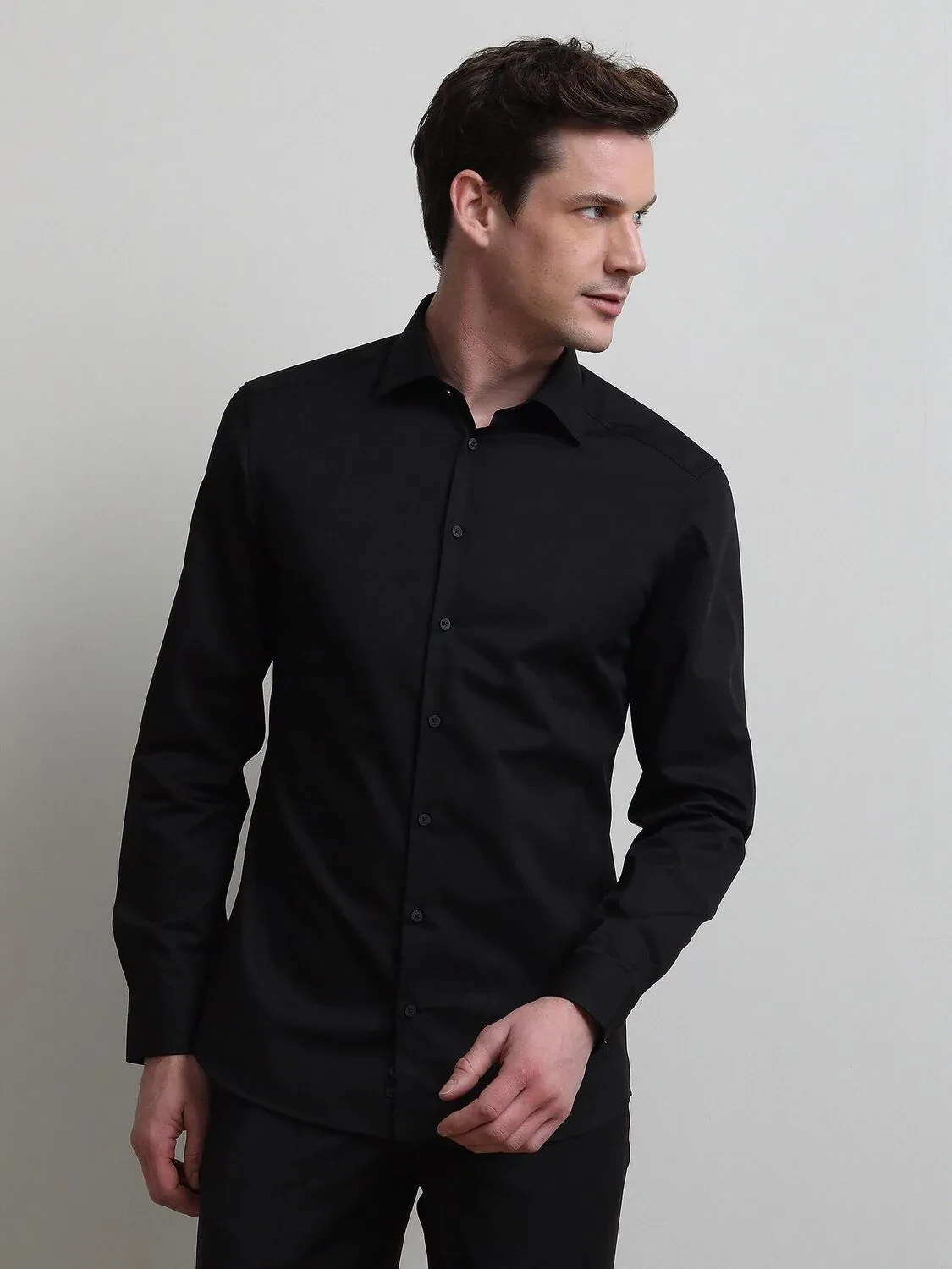 Black Plain Slim Fit Weaving Classical Cotton Blended Shirt - 4