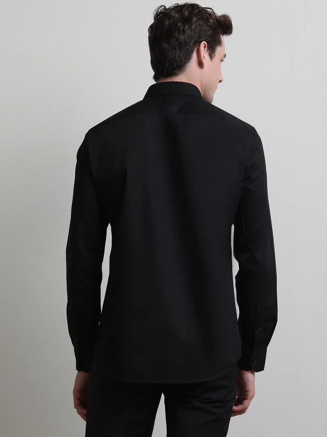 Black Plain Slim Fit Weaving Classical Cotton Blended Shirt - 5