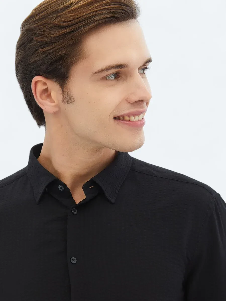 Black Regular Fit Weaving Casual Shirt - 3