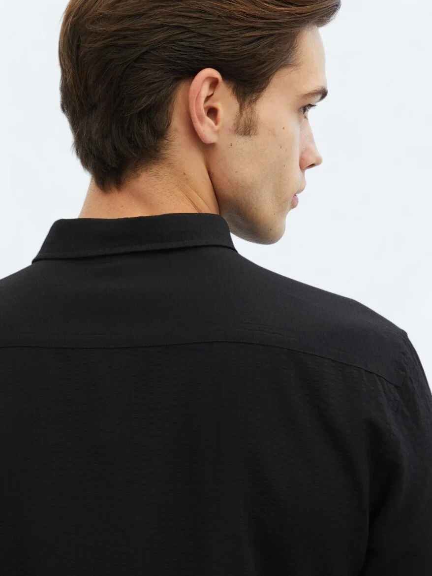 Black Regular Fit Weaving Casual Shirt 