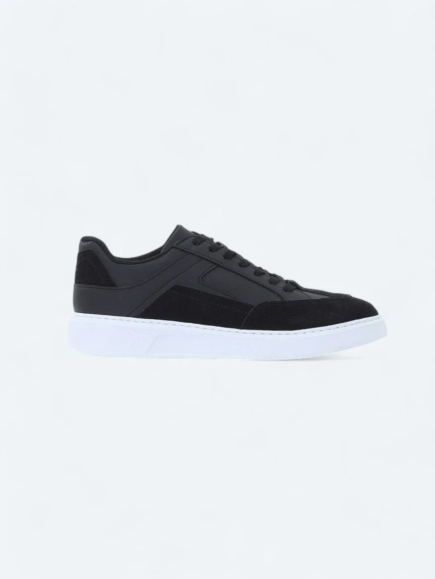 Black Sneaker - 1