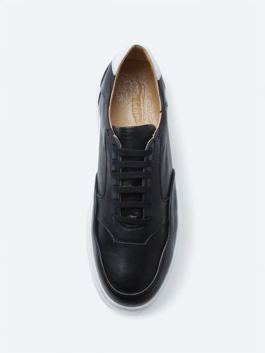 Black Sneaker - 3