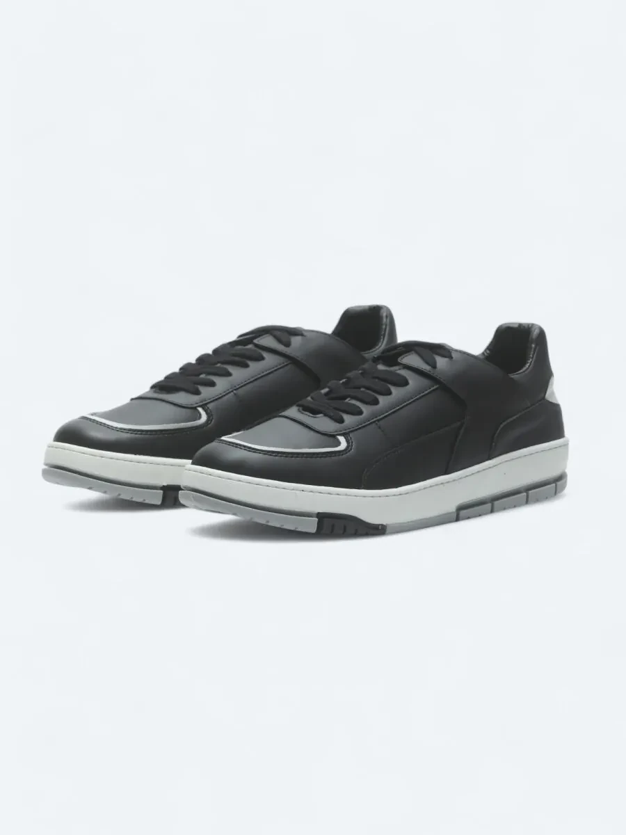 Black Sneaker - 2