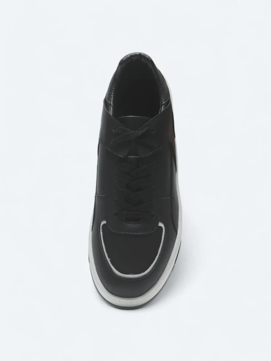 Black Sneaker - 3