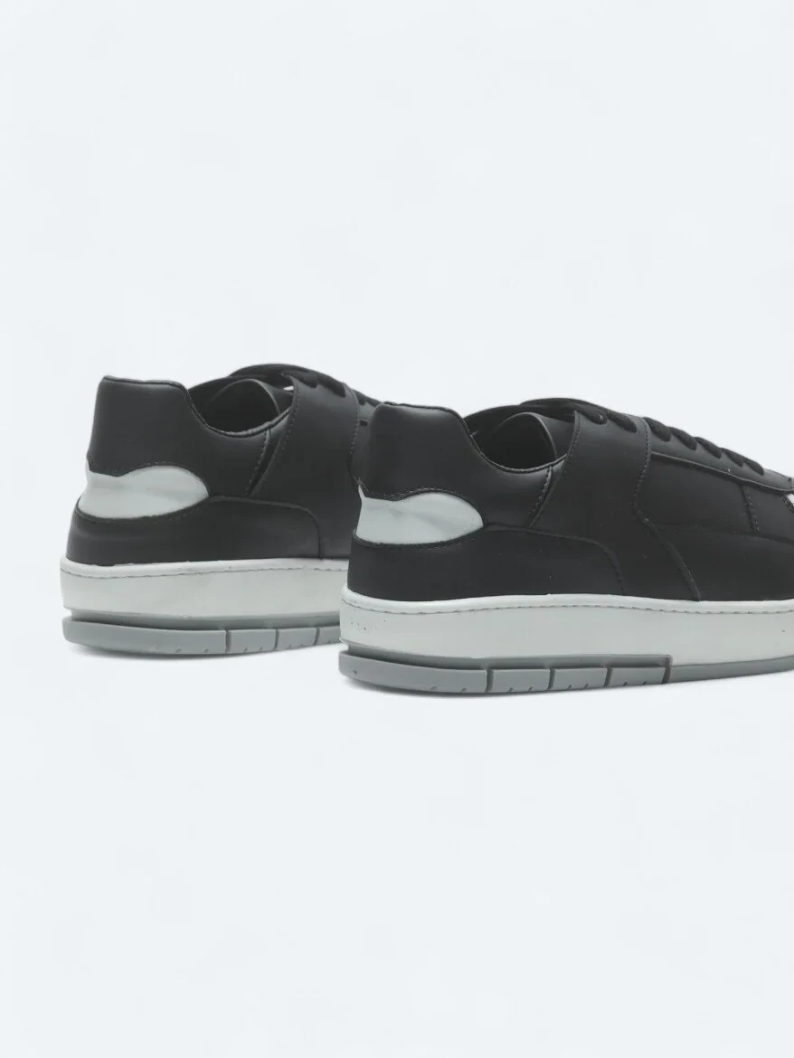 Black Sneaker - 5