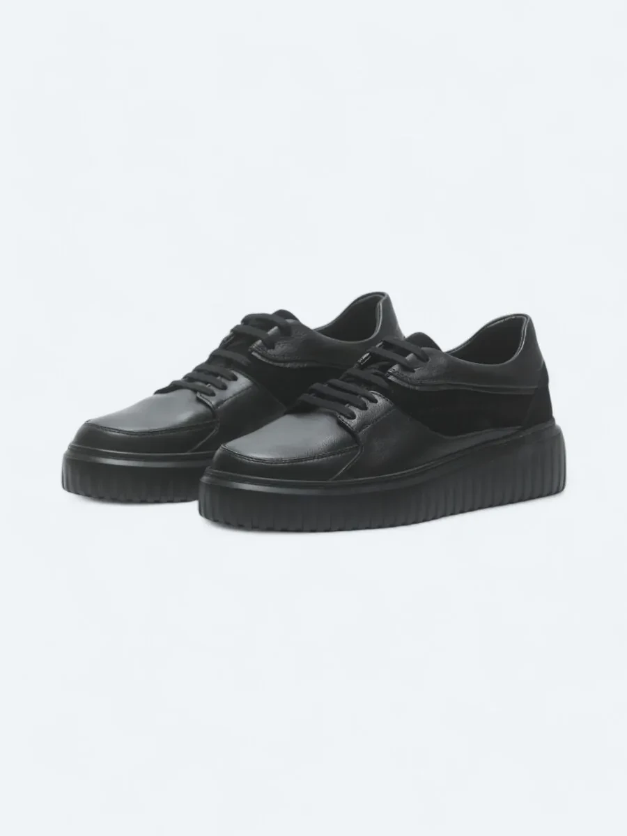 Black Sneaker - 2