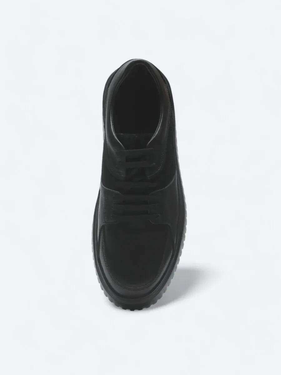 Black Sneaker - 3
