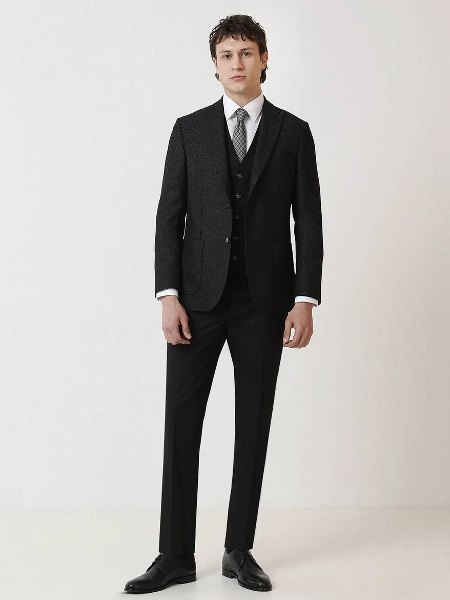 Black Suit With Waistcoat - 2