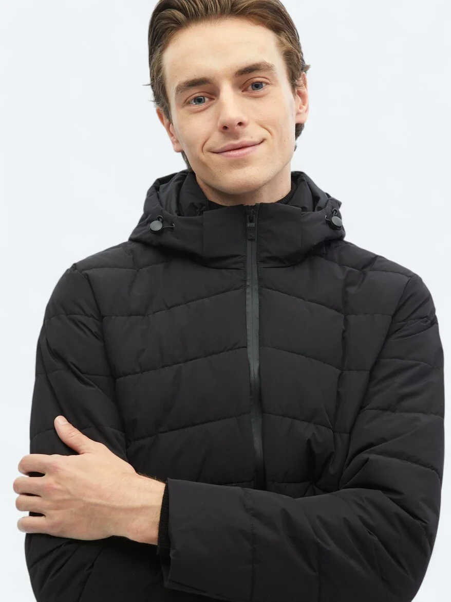 Black Weaving Coat 