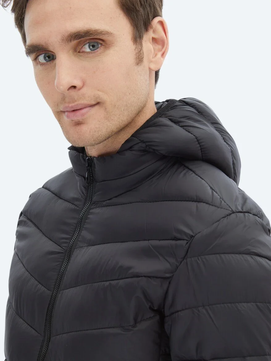 Black Weaving Coat 