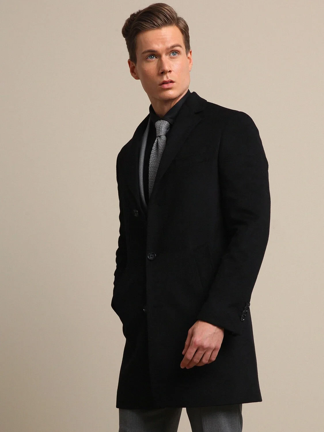 Black Weaving Overcoat - 2
