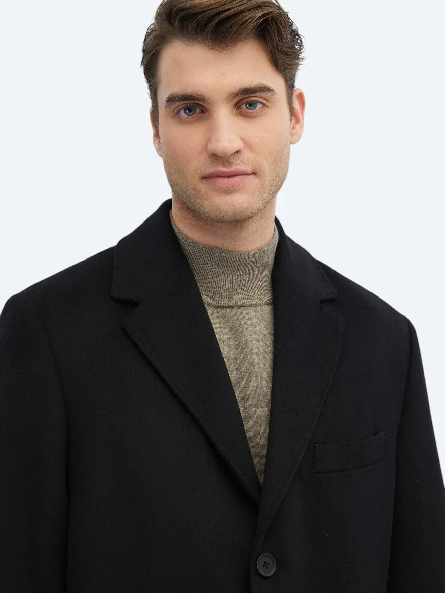 Black Weaving Overcoat 