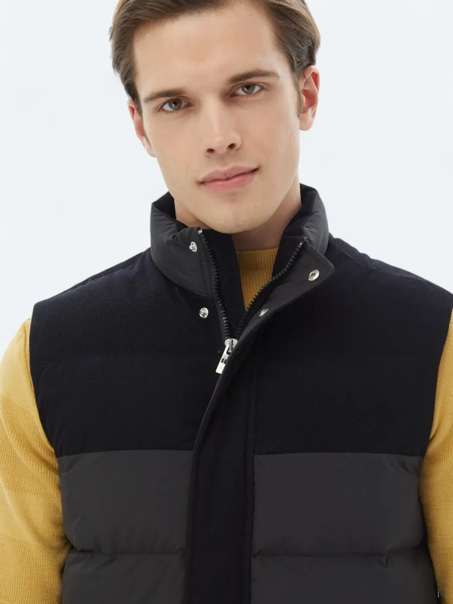 Black Weaving Puffer Vest - 3